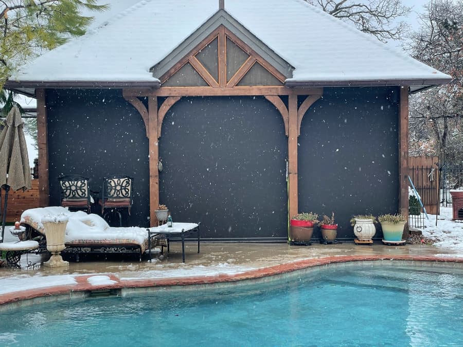 Get Fall Weather Protection with a Retractable Protective Screen